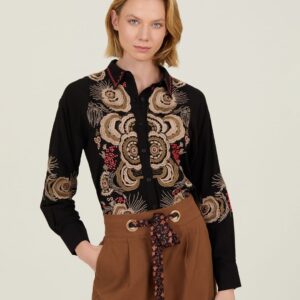 CAMISA NEGRA BORDADA